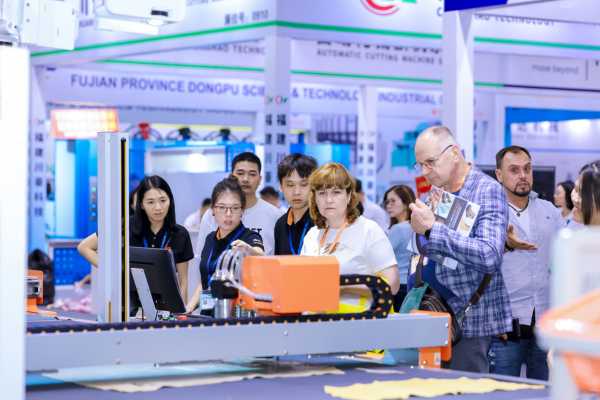 Solid Turnout at Guangzhou and Vietnam Footwear Fairs Underscores Industry’s Global Recovery