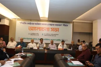 Experts urge government policy reform at IEB discussion