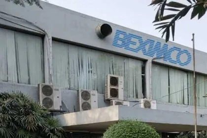 The planned reopening of BEXIMCO Textile Division by Japanese-Bangladeshi REVIVAL Group highlights significant financial challenges ahead