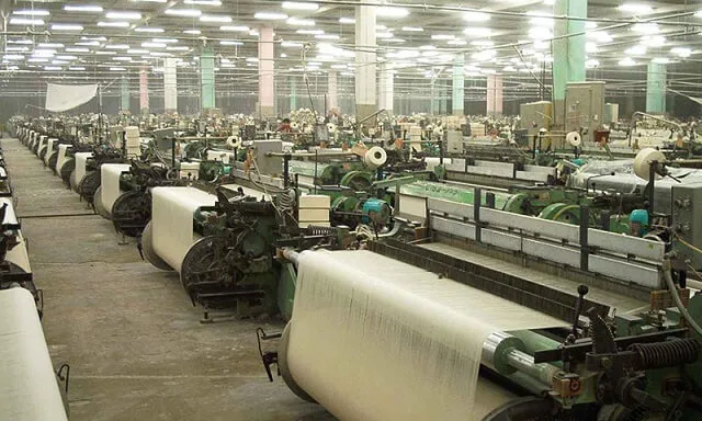 Pakistan’s Textile Sector Leans on Synthetic Fiber Imports as Global Demand Shifts