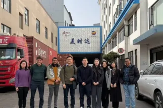 Amin Nurul, MBA of H&M, toured several leading textile factories across China—particularly T2 fabric mills