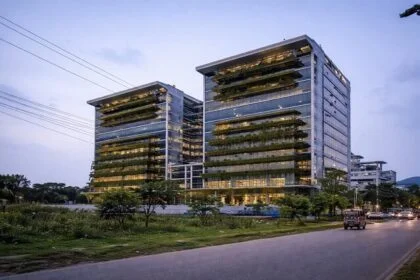 Bangladesh Garment Industry Seeks Urgent Government Aid