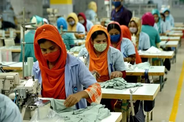 Bangladesh’s Garment Industry Evolves, Yet Systemic Risks Remain
