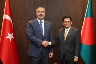 A bilateral meeting between Dr Khalilur Rahman, Foreign Minister, and Hakan Fidan, Turkish Foreign Minister