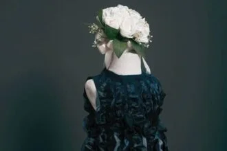 Chinese Scientists Grow Living Fabric